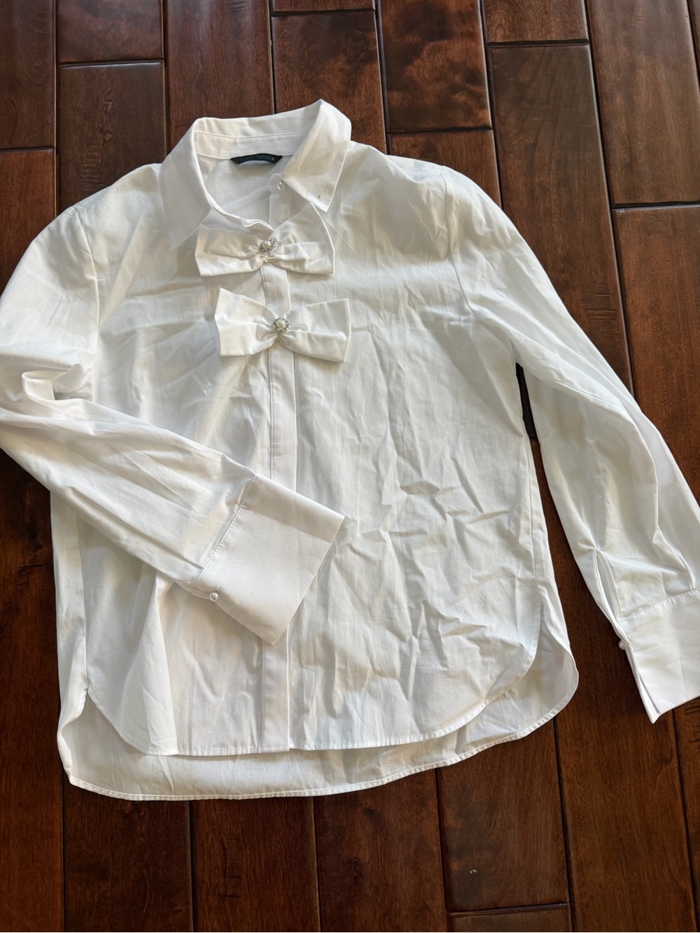 Zara Ivory Button-Front Shirt